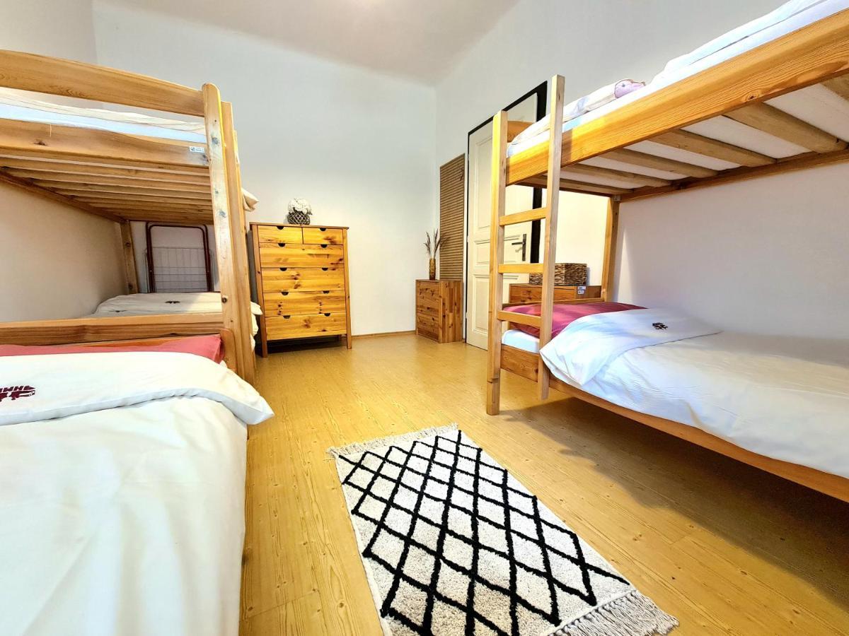 Uzkokolejky - Apartmany Strizovice Buitenkant foto