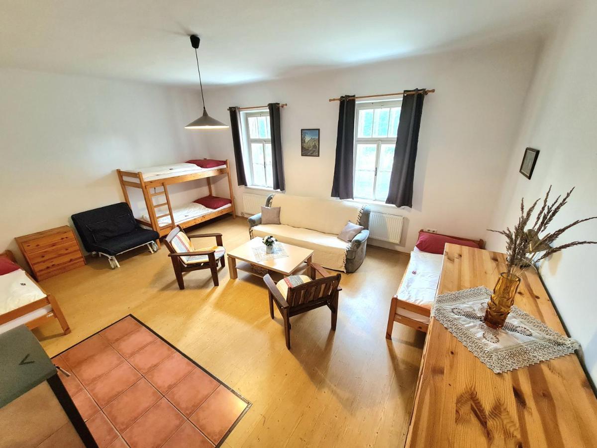 Uzkokolejky - Apartmany Strizovice Buitenkant foto